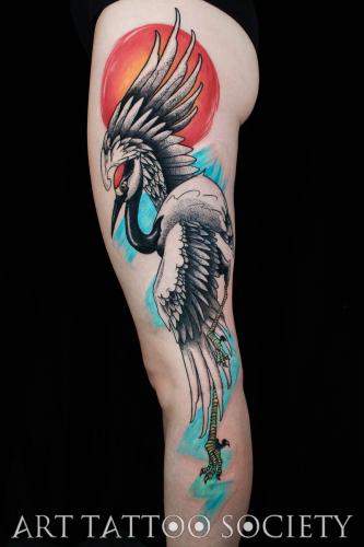 tatouage-heron-jambe-dotwork